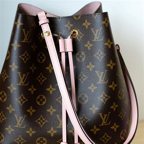 louis vuitton storia in breve|prima borsa louis vuitton.